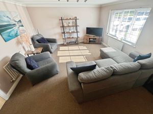 Lounge- click for photo gallery